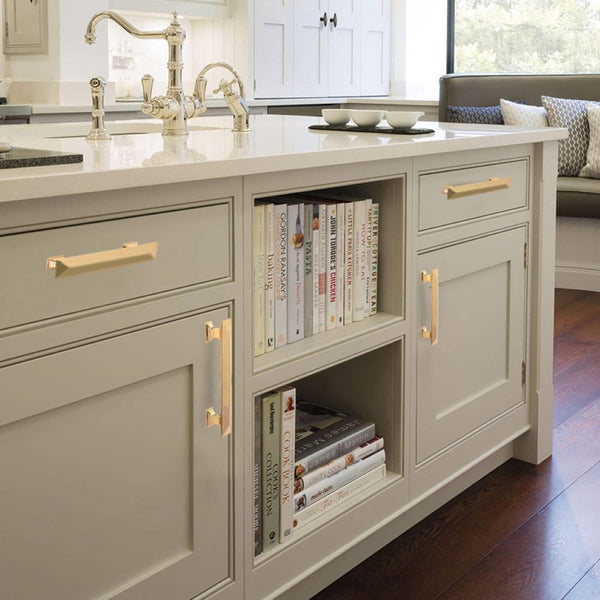 Loft97 HW347PLGD011 Tristan Pull Handle - Decorative Cabinet Drop Pull Handles for Cabinets and Drawers - Vintage Cabinet Hardware with Hand Finished Polished Gold - Metal Drawer Pull Handle, 3.75" Center to Center
